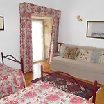 Casa De Vilarinho De S. Romao بيت ضيافة سابروسا