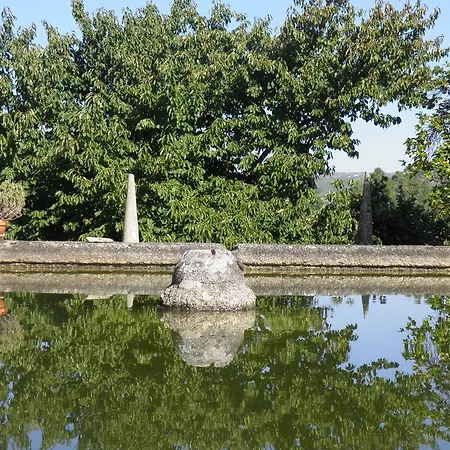 Casa De Vilarinho De S. Romao 3*