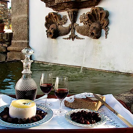 Casa de hóspedes Casa De Vilarinho De S. Romao