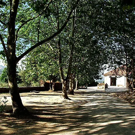 Casa De Vilarinho De S. Romao