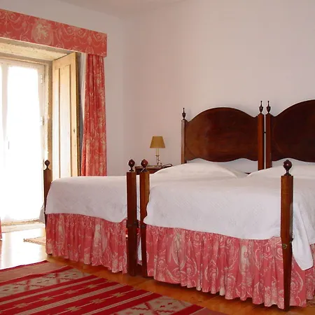 Casa De Vilarinho De S. Romao Casa de hóspedes