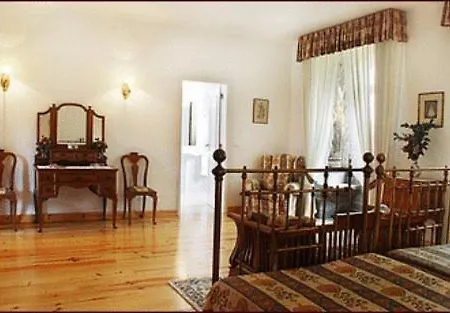Casa De Vilarinho De S. Romao