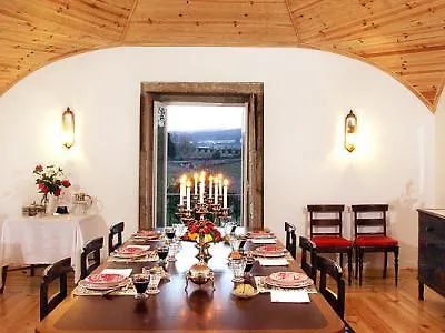 Guest house Casa De Vilarinho De S. Romao 3*