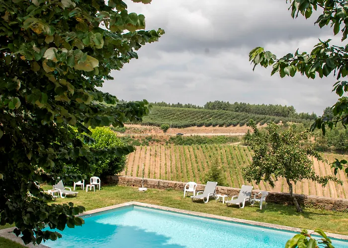 Casa De Vilarinho De S. Romao ゲストハウス 3*