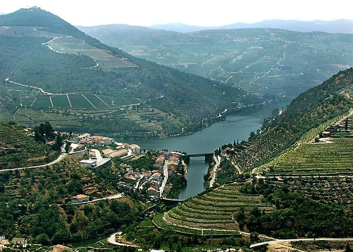 Casa De Vilarinho De S. Romao ゲストハウス 3*